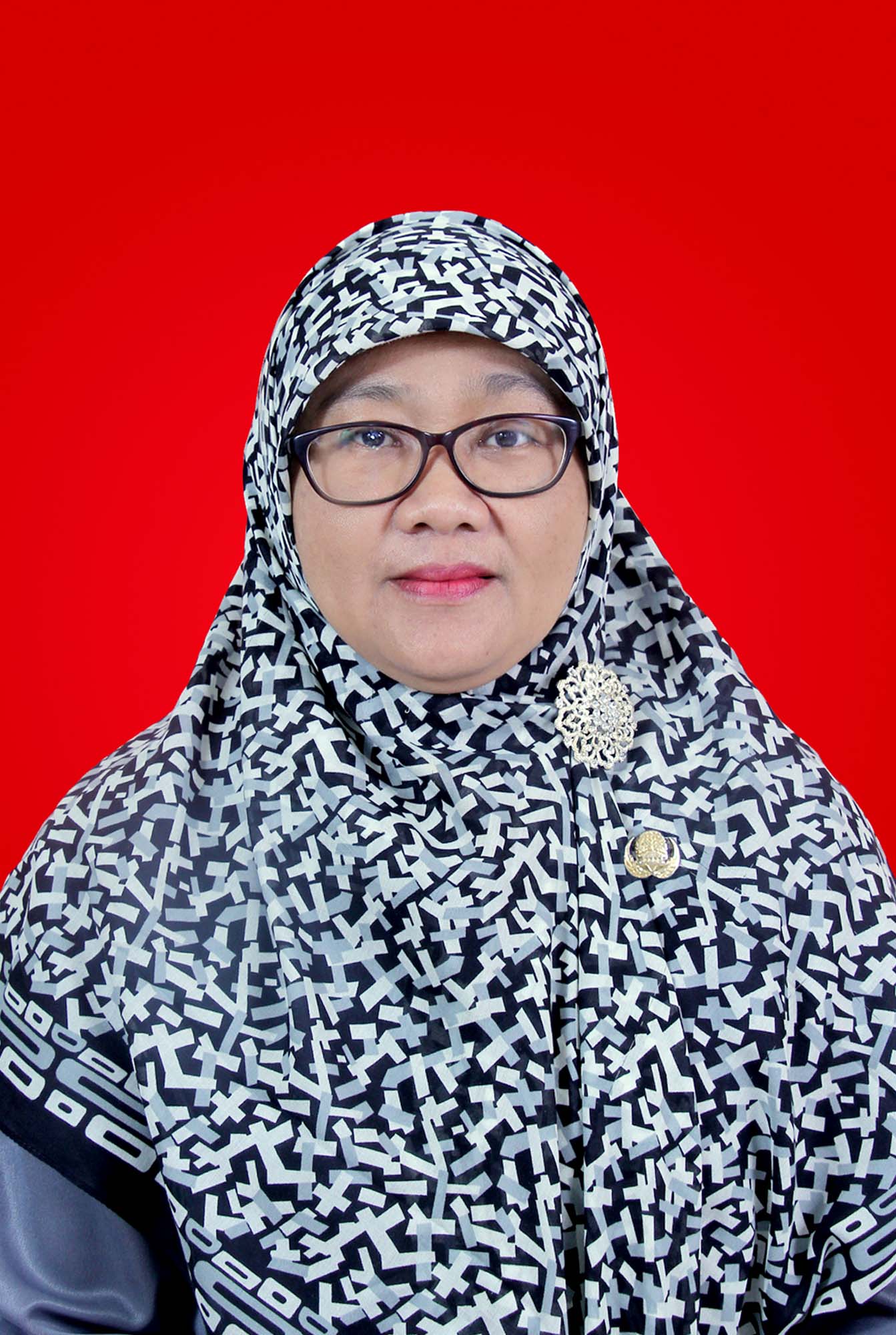 Dra. WAHYU NOERBAINI